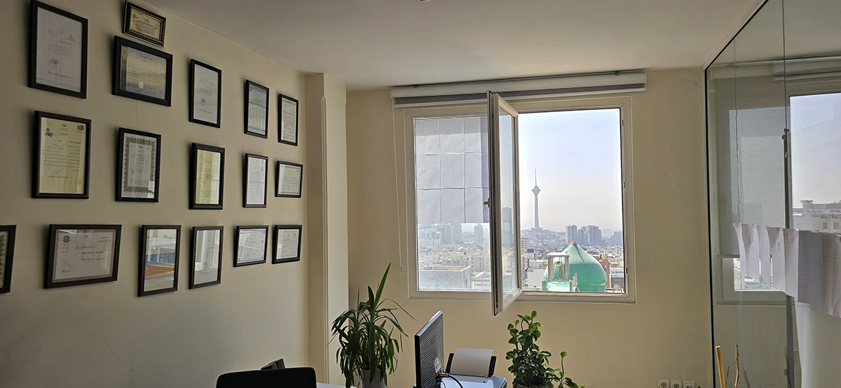 آیا تولید محتوا با هوش مصنوعی برای سئو ضرر دارد؟