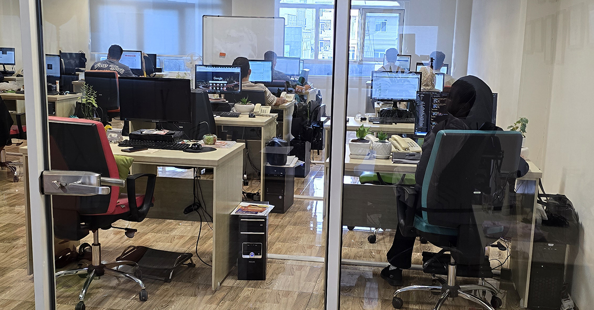 ثبت مکان کسب‌ و کار در Waze